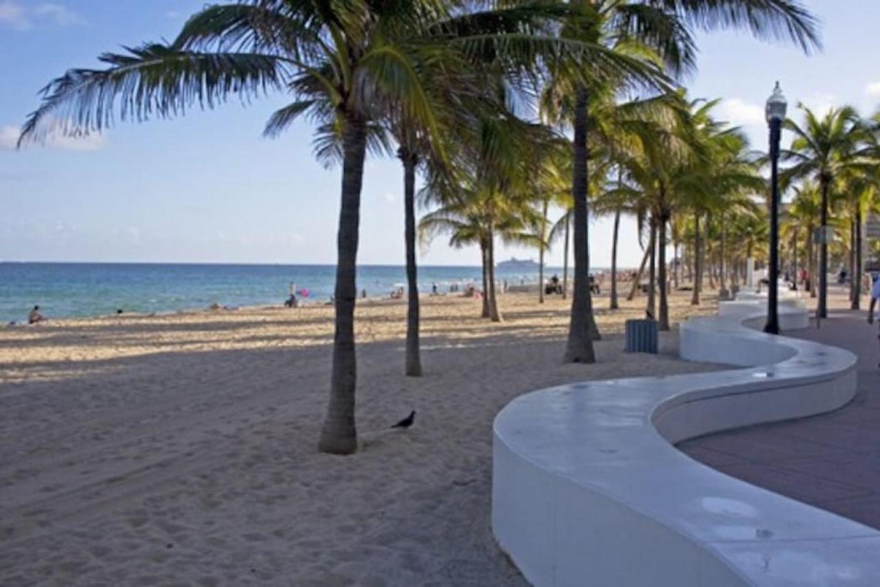 Home At Poinsettia Heights Fort Lauderdale Bagian luar foto